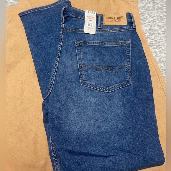 SIGNATURE by levis Strauss - Picture 2 of 3